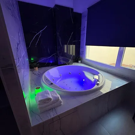 Centric Loft Near Arts & Science Appartamento