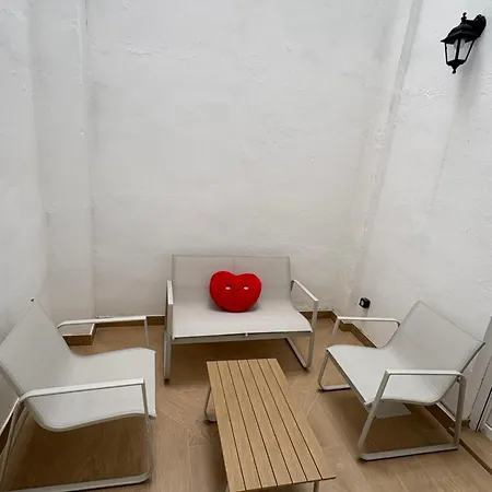 Centric Loft Near Arts & Science Апартаменты *